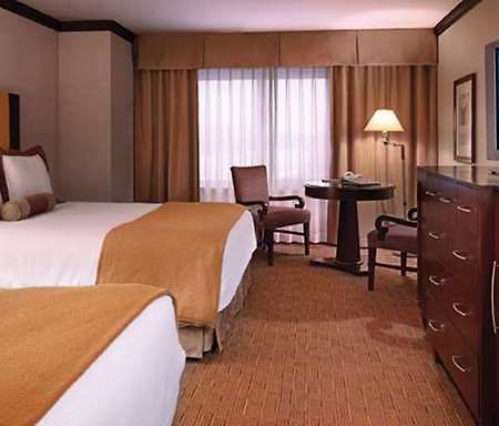 Ameristar Casino Hotel Kansas City Pokoj fotografie